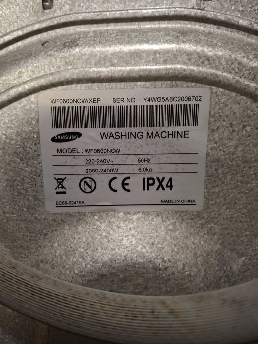 Máquina de lavar roupa. Samsung e em bom estado. Zona do Entroncamento