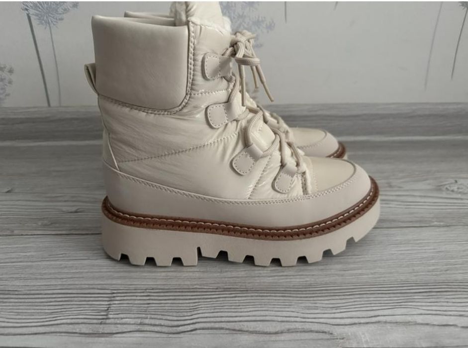 Ботинки Catwalk 37 розмір