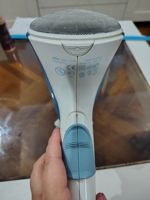 Фен Braun з іонізацією б/в