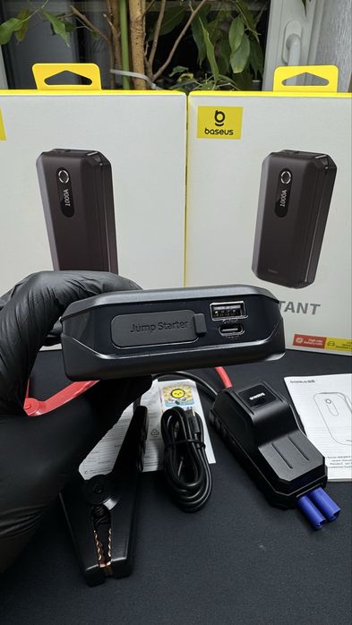 Павербанк Базеус пусковмй пристрій бустер Jumpstarter 10000 mAh Baseus