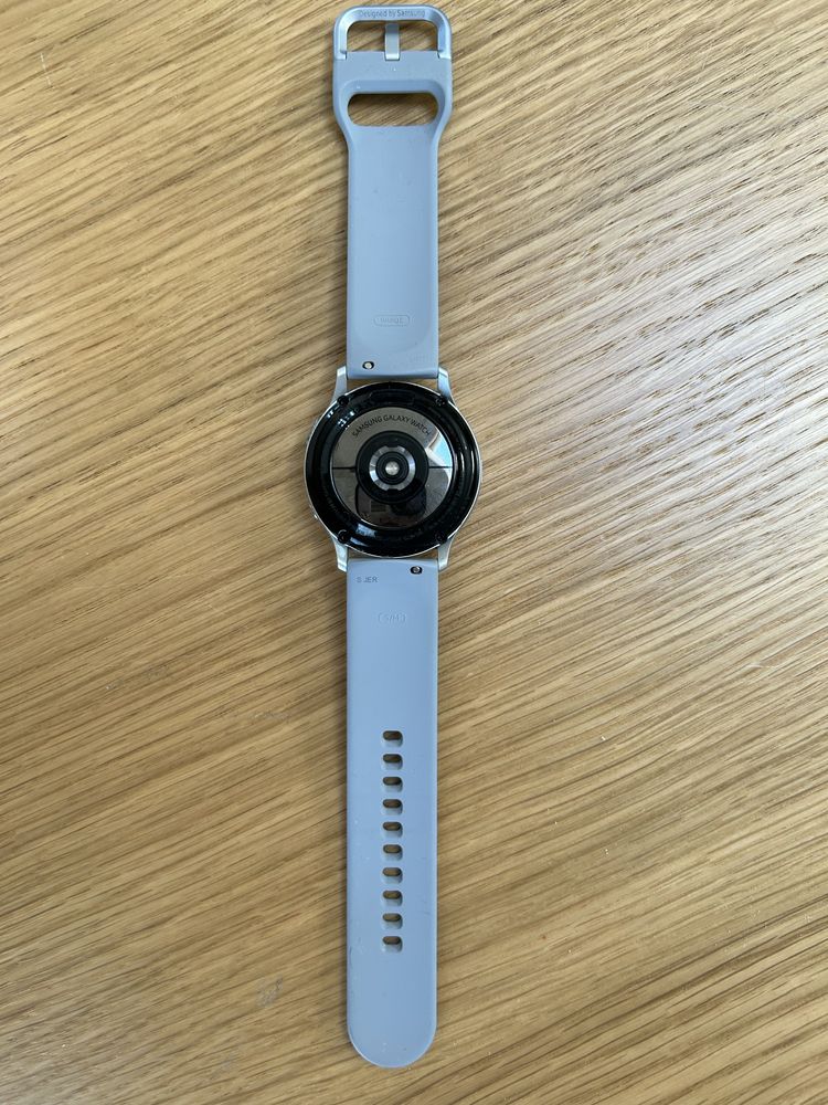 Smartwatch Samsung Galaxy Watch Active2 srebrny