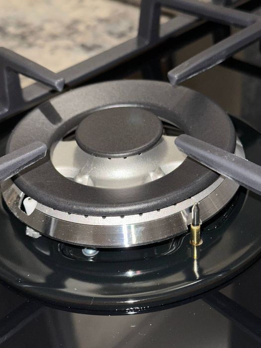 Продам Нову Варочну  панель газову  Electrolux