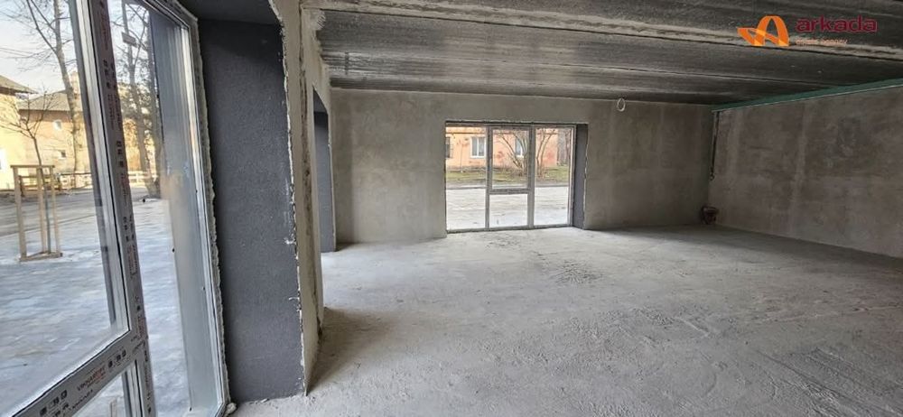 Продж комерційного приміщення біля Парку Шевченка