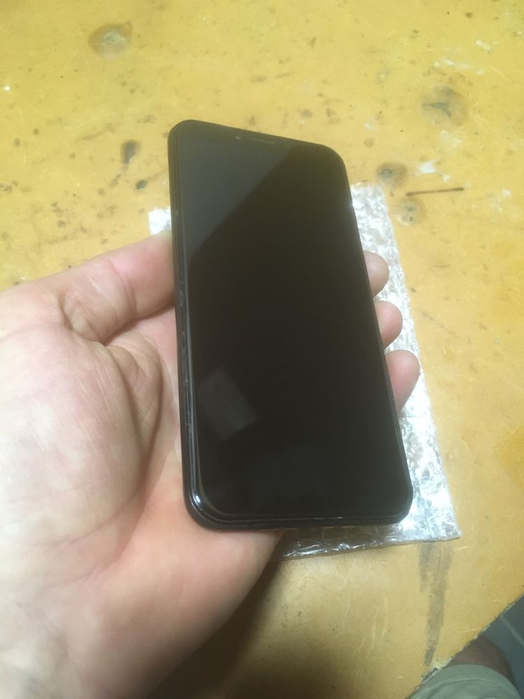 Alcatel 1s impecável