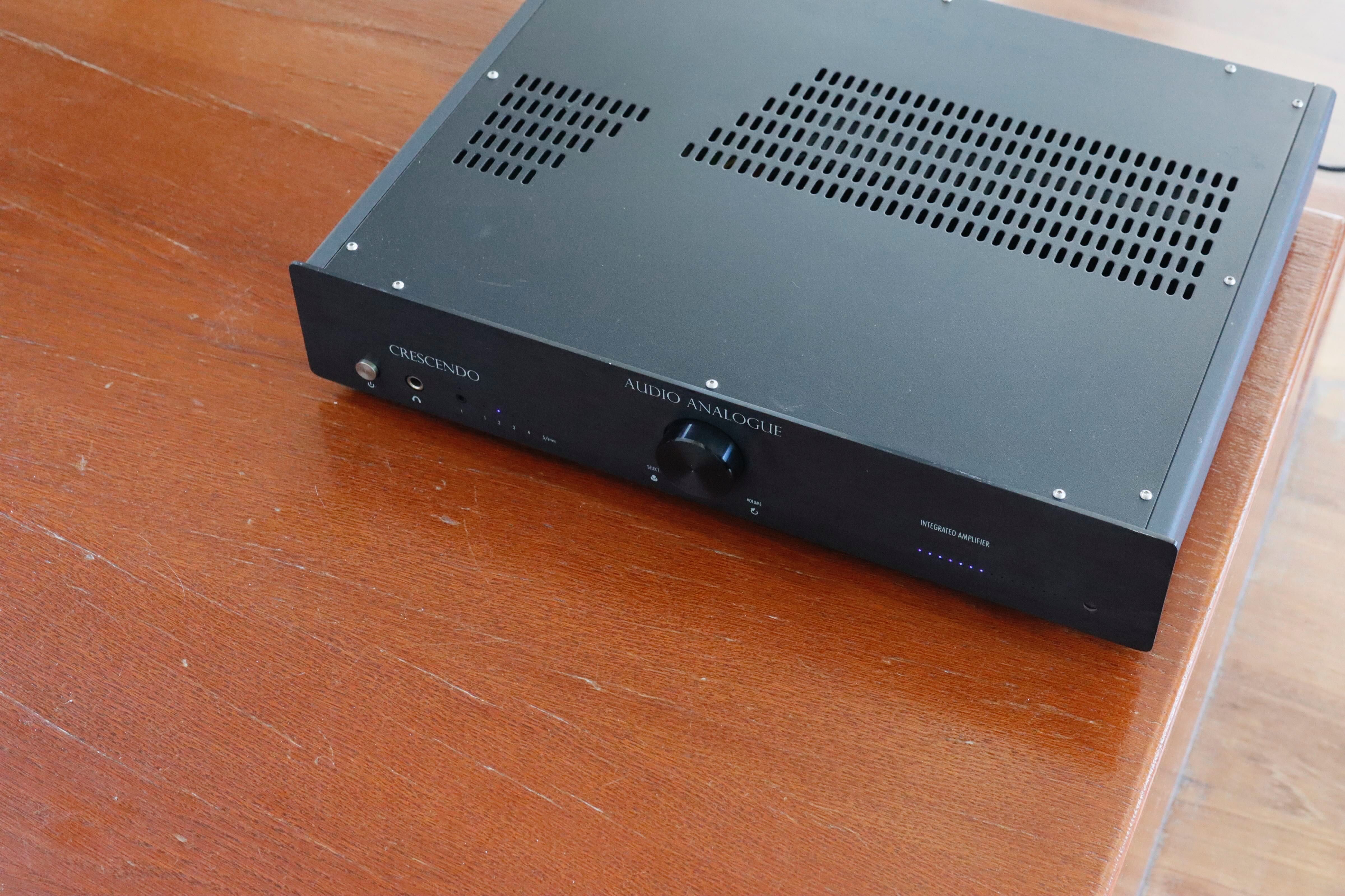 Wzmacniacz Audio Analogue Crescendo + pilot org