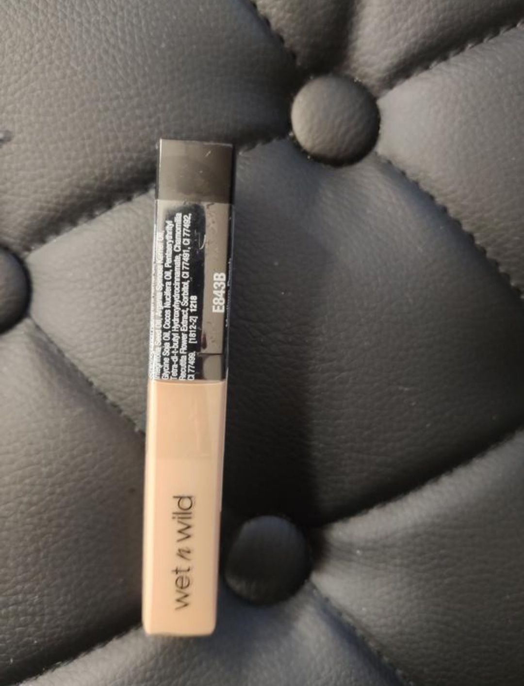 Консилер wet n wild ( medium peach)
corrector c