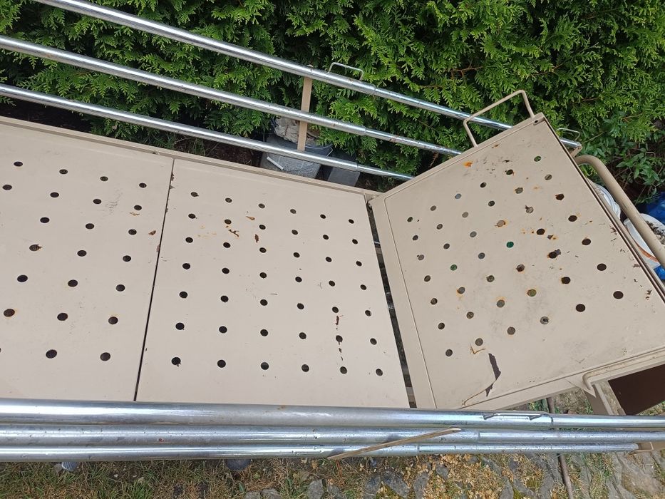 Łóżko rehabilitacyjne metalowe