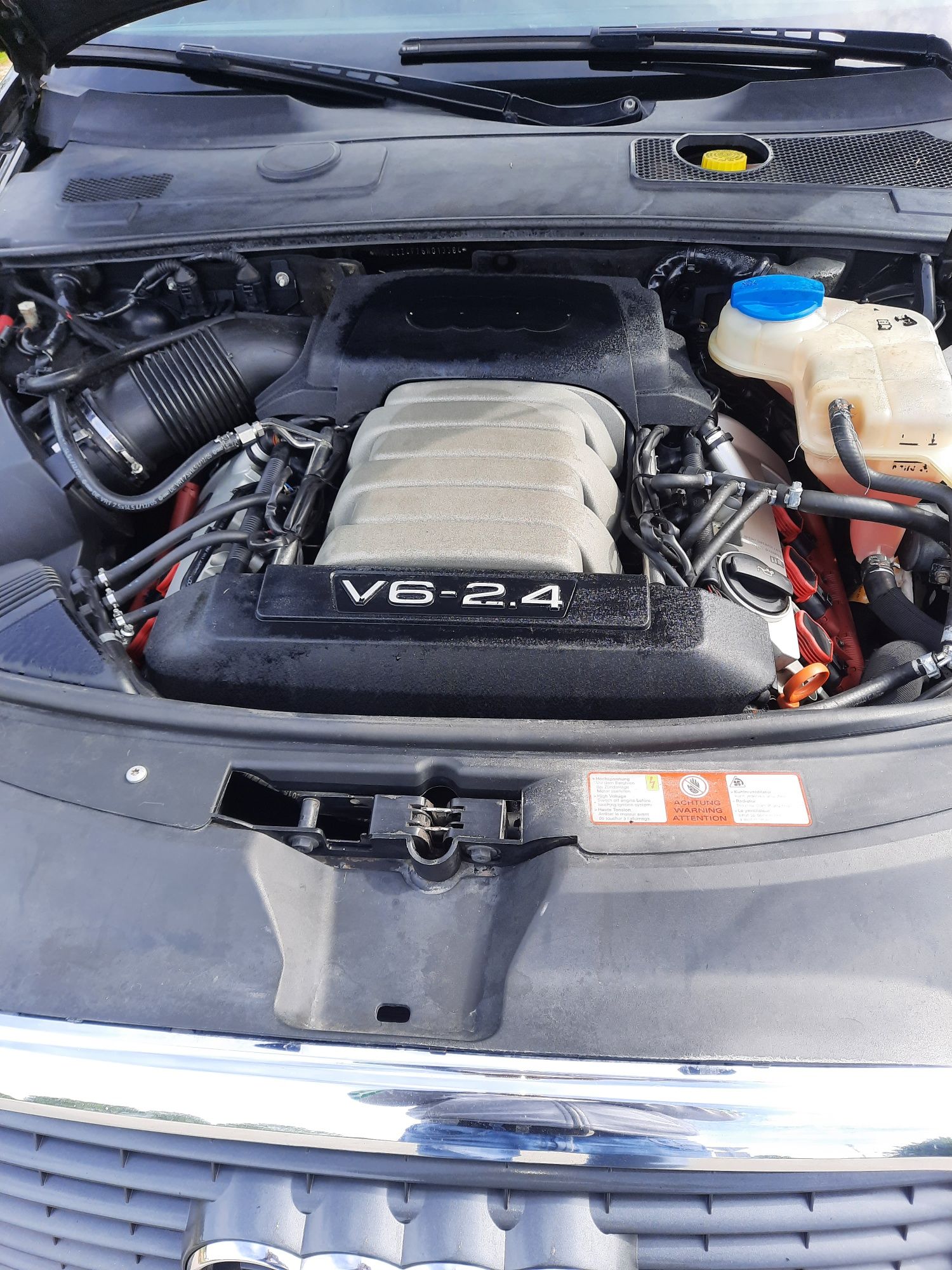 Audi A6C6 24 benzna +gaz
