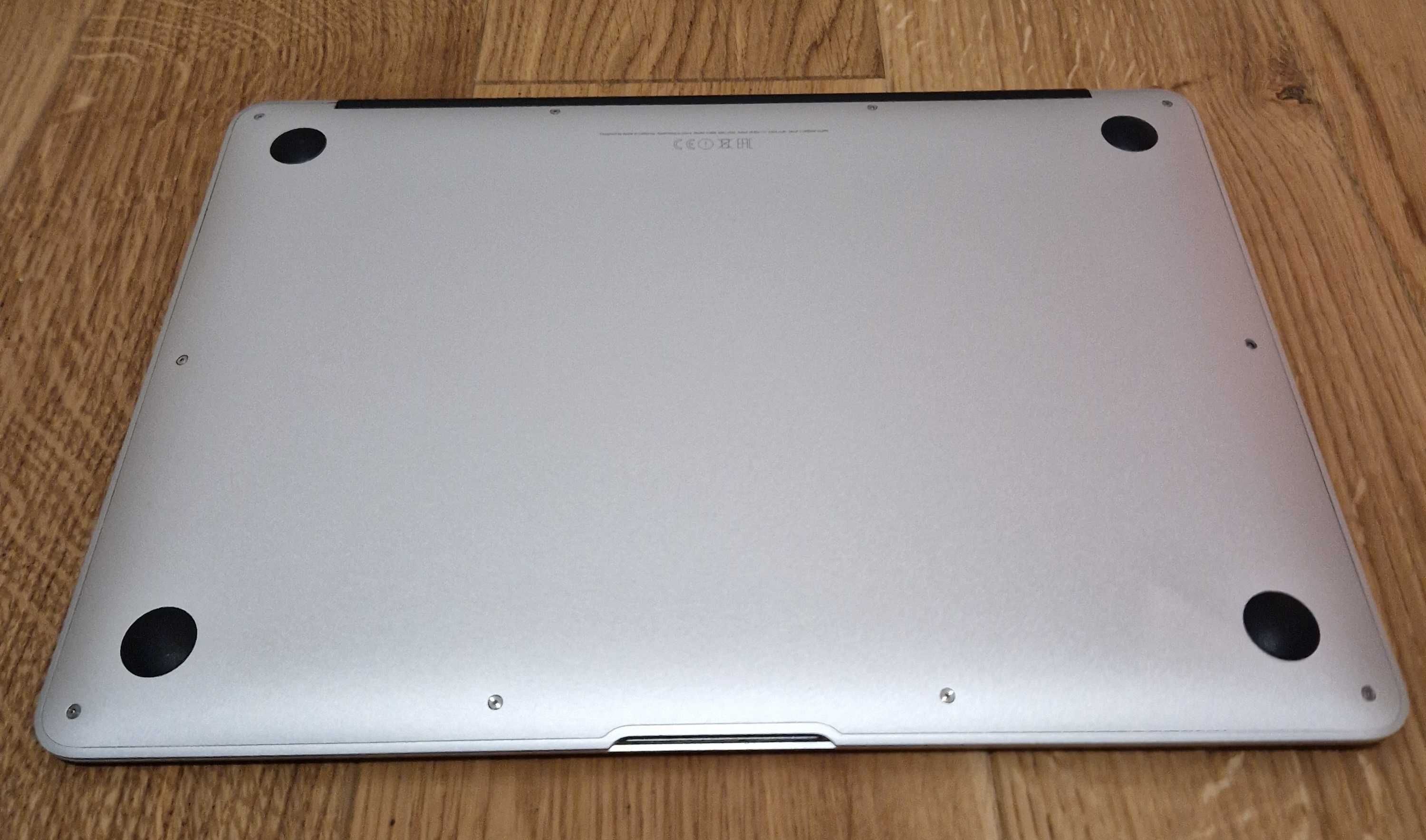 Apple Macbook Air 13 2015 i7 2.2/8gb/512ssd