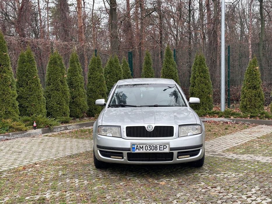 Skoda Superb 2003 р.в.. Газ-бензин.