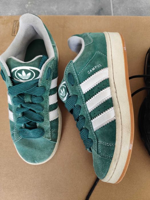 Sapatilhas em bom estado