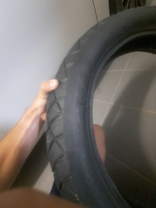 Pneus estrada para mota
