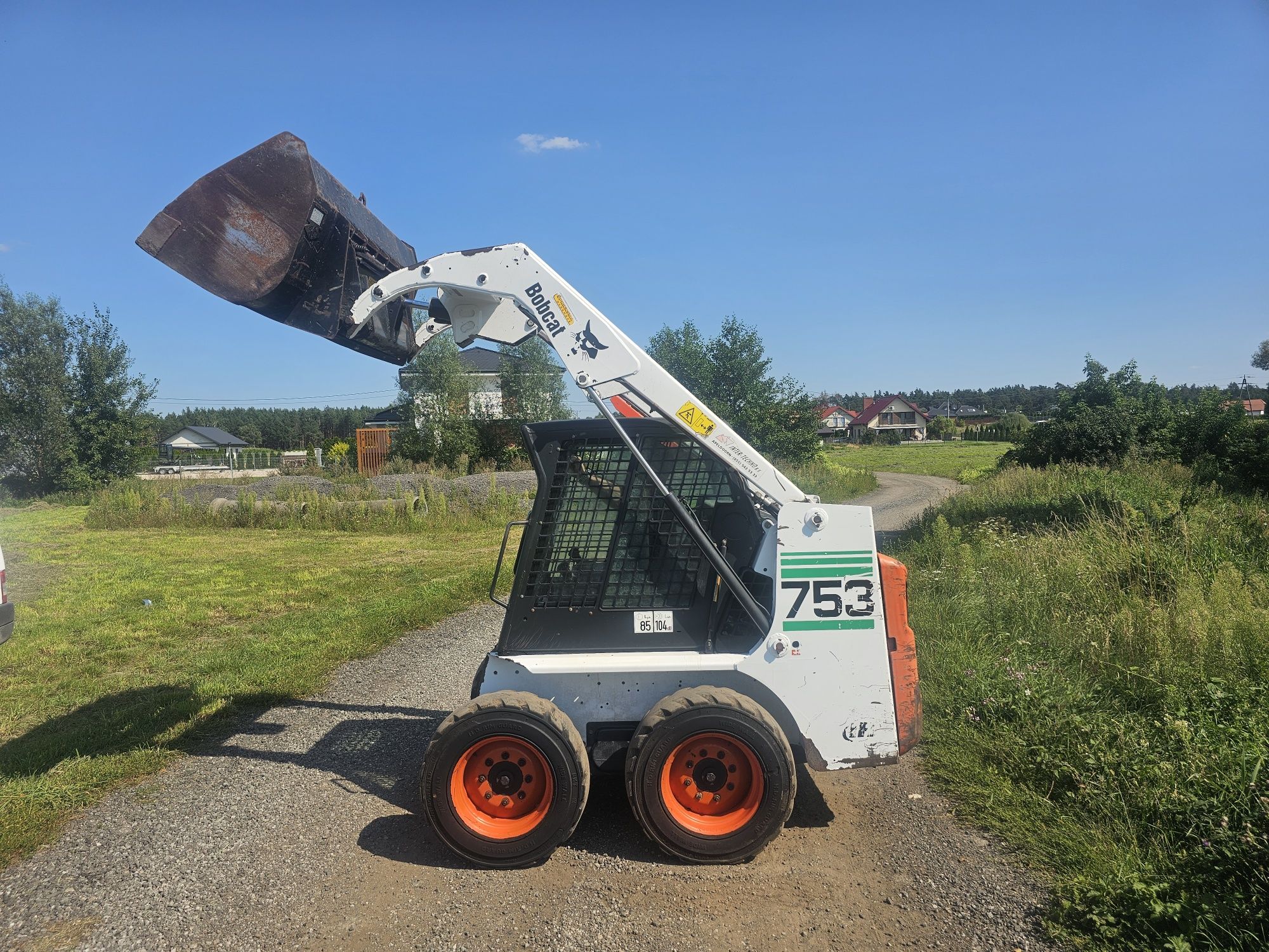 Bobcat 753 minia ładowarka