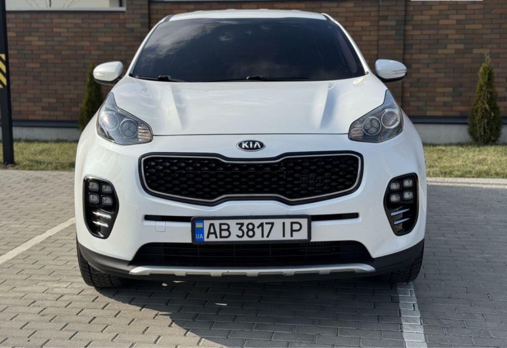 Продам Kia Sportage в ідеальному стані.