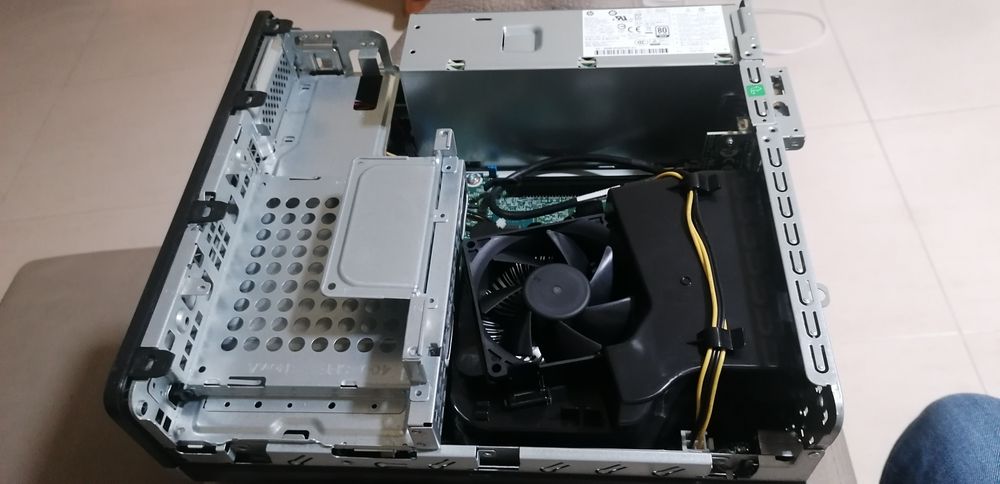 HP prodesk 400 g5 sff - I5 8500 - Disco 256 Nvme
