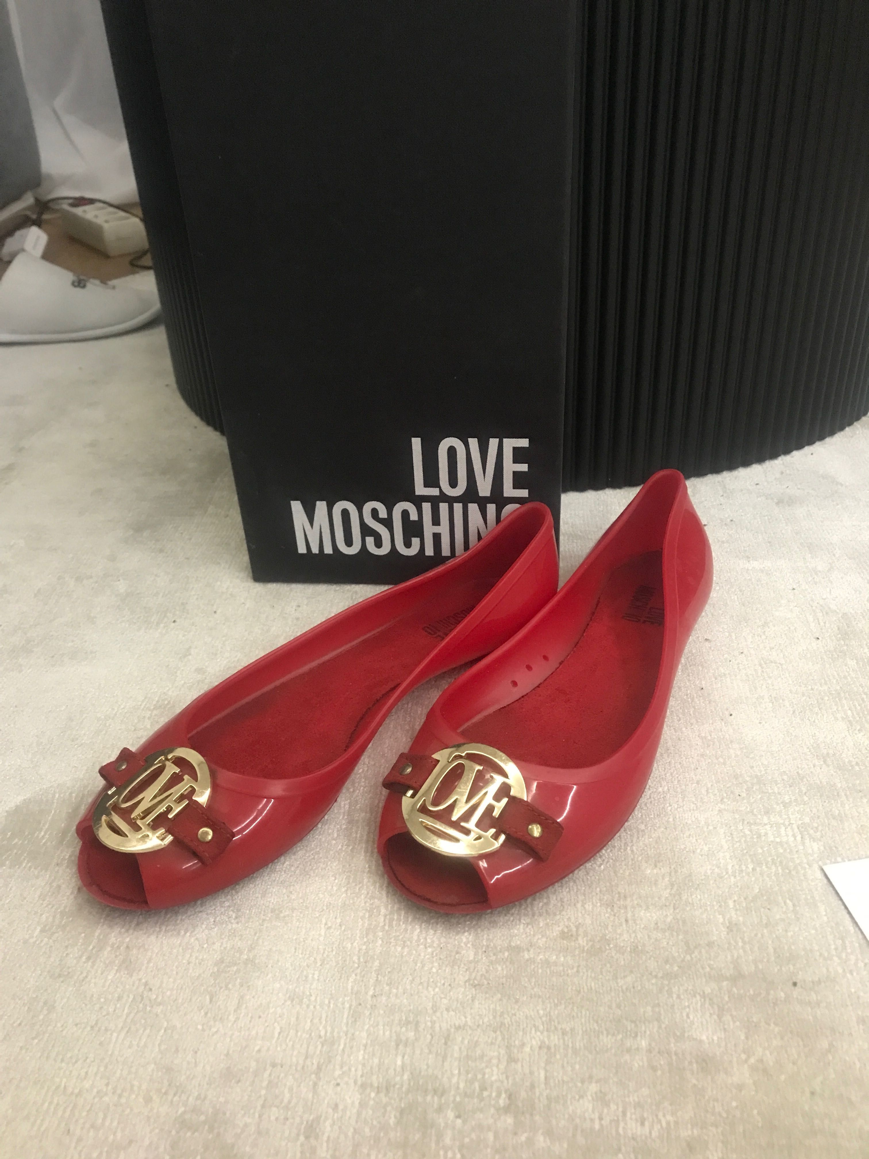 Baleriny Love Moschino