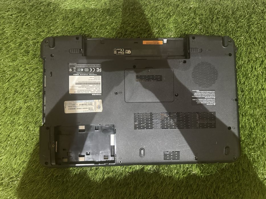 Toshiba A665 14D