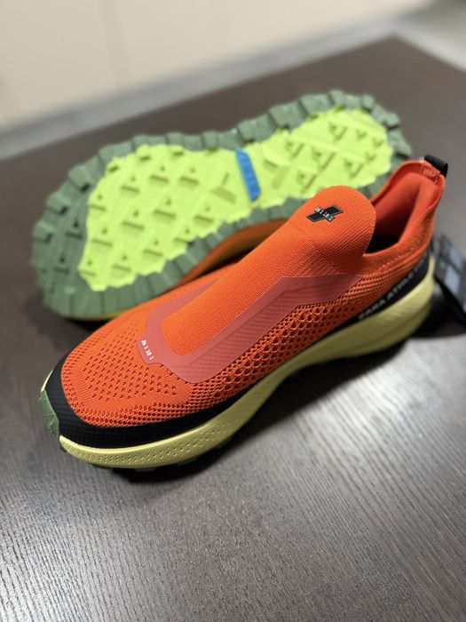 Sapatilhas de corrida sem atacadores novas