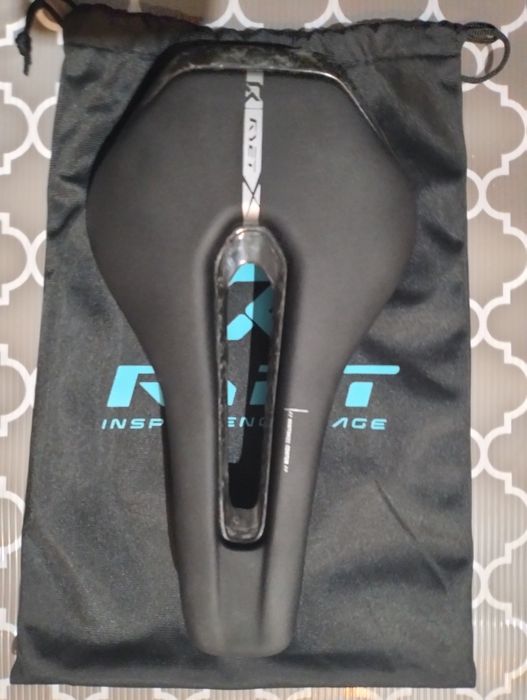 Selim de bicicleta ultraleve Ryet