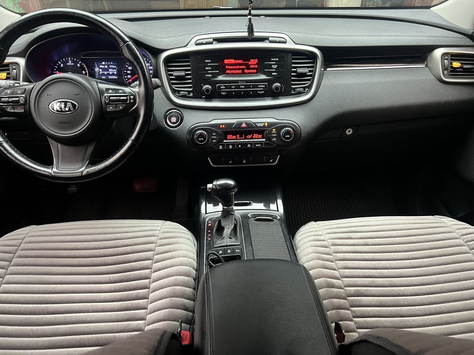 Kia Sorento.Офіційна ! ! !