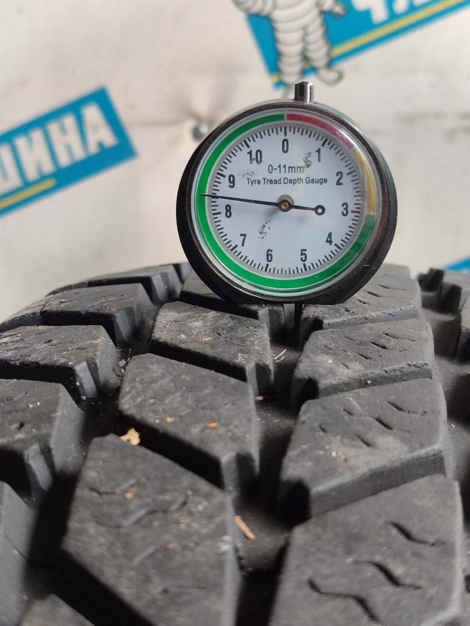 Шини goodyear 215/75 r16c m+s 23-й рік