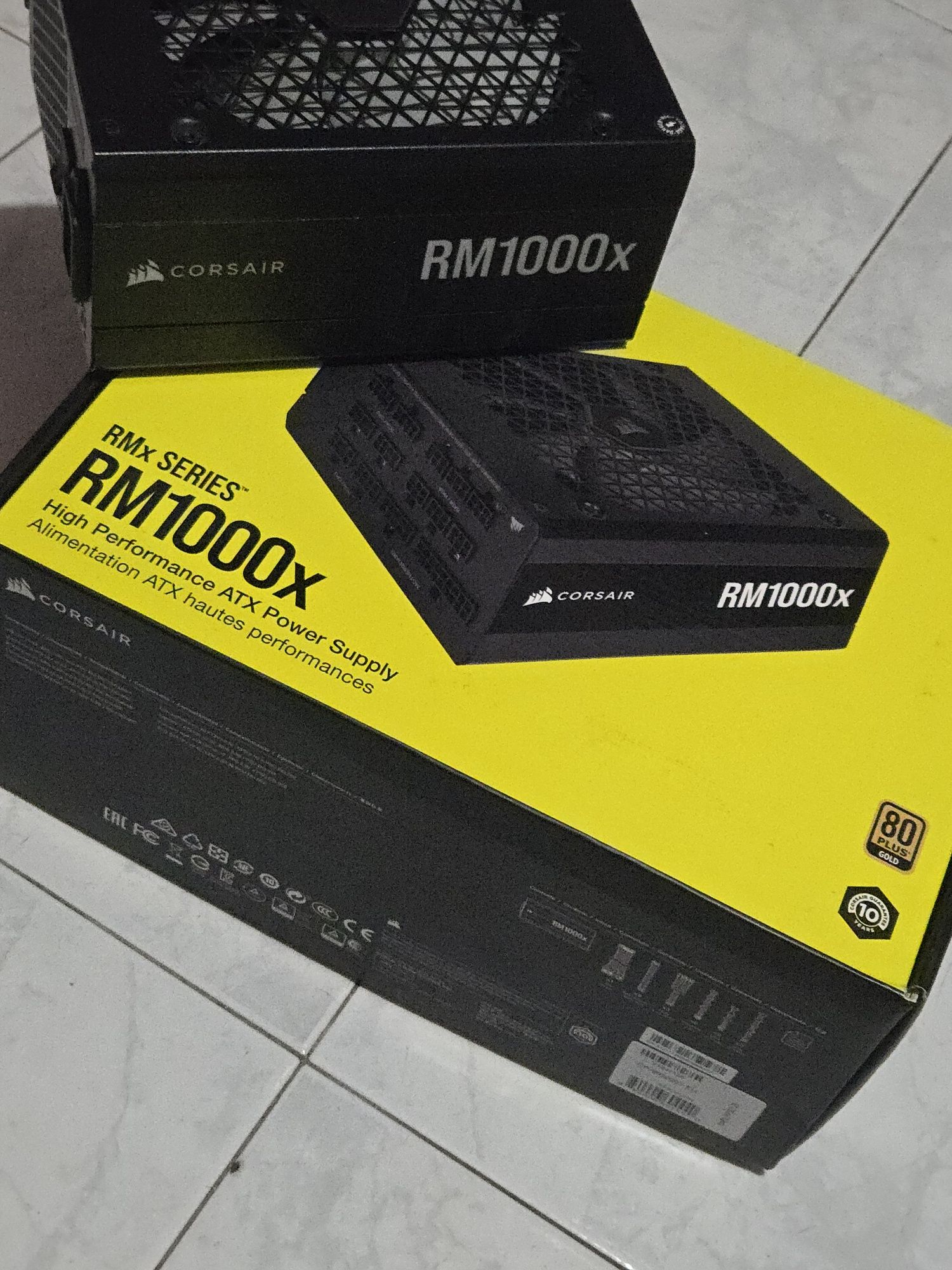 Evga 1000 Gq & Corsair Rm1000x - Fontes de alimentação Gold Gama Alta