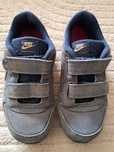 Nike MD Runner 33,5 21 cm