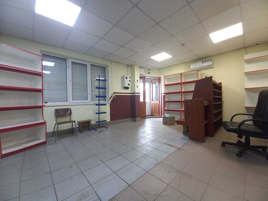 Продаж комерційного приміщення в с. Слобідка, вул. Січ. Стрільців