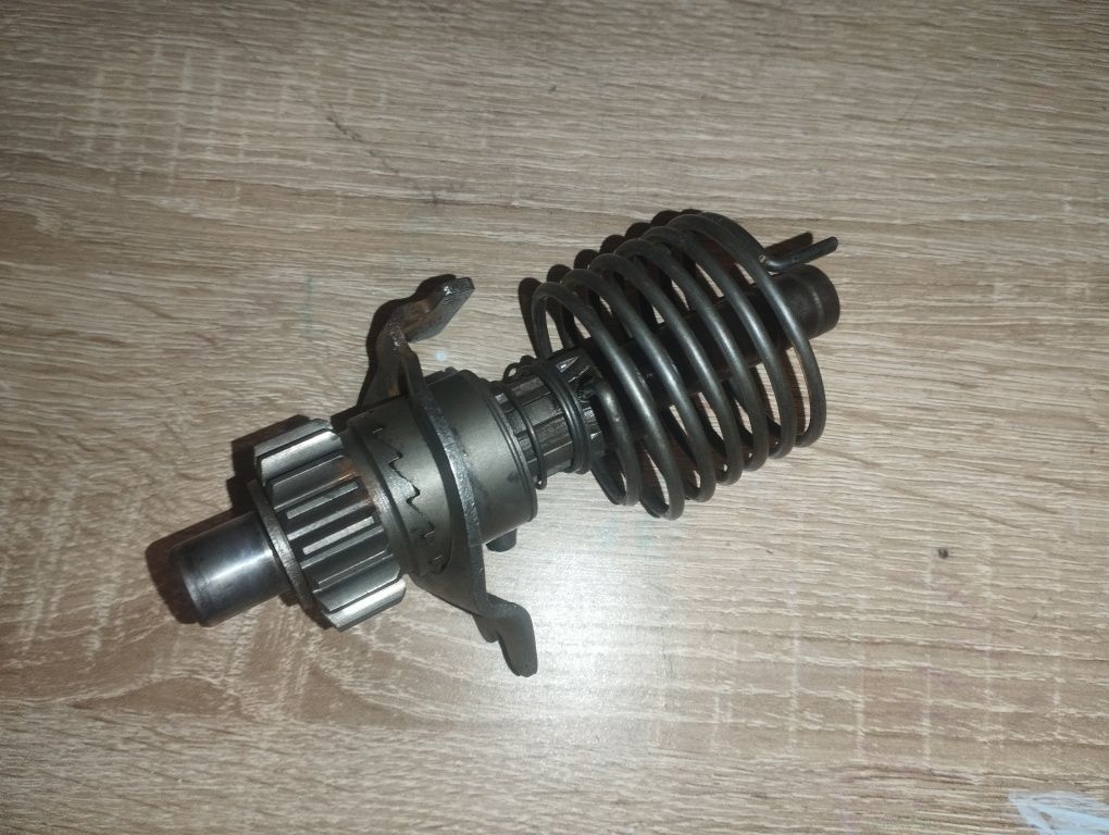Starter kopniak sprężyna mechanizm MZ etz 250 251 części DDR