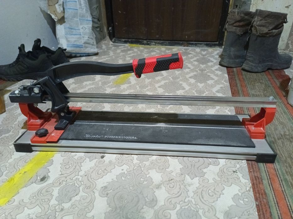 Плиткоріз mtx 600