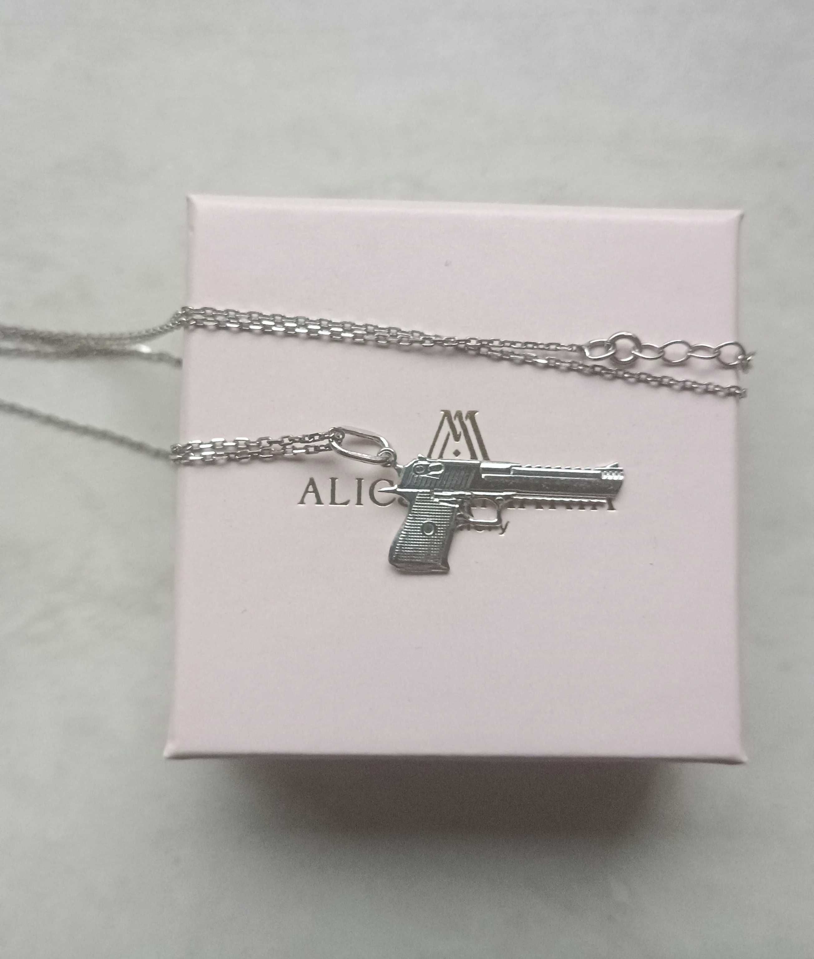 Nowy  srebrny naszyjnik pistolet rewolwer Alicja&Maria Jewellery