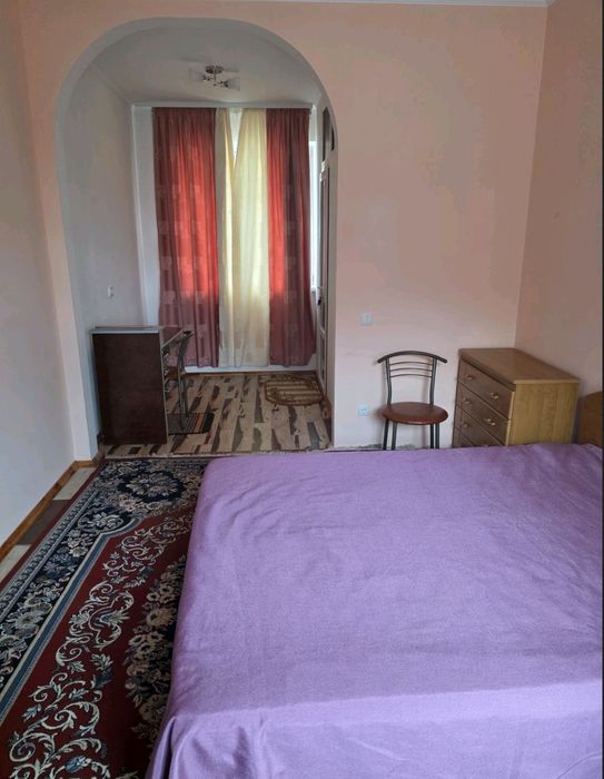 3к  в напівособняку вул.Медична