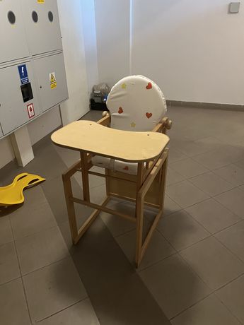 Krzeselko do karmienia zestaw