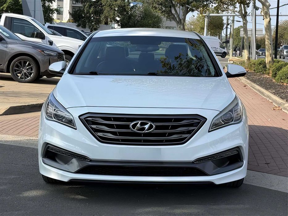 Hyundai Sonata      2016
