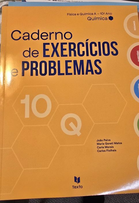Vendo Cadernos de Exercícios