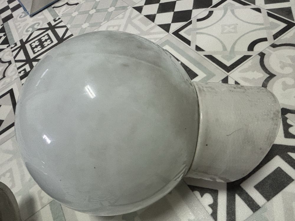 Lampy kinkiet kule białe mleczne 2 szt