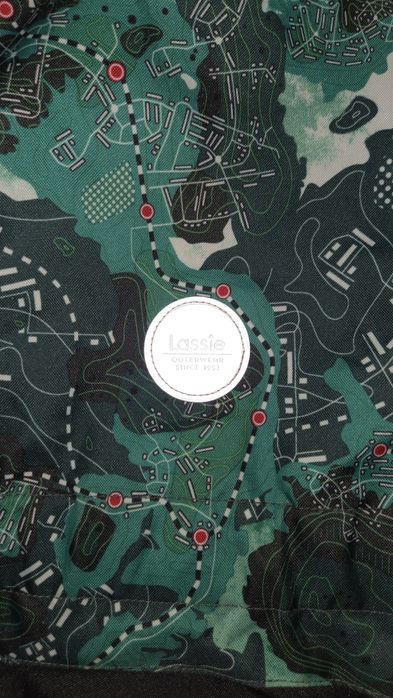 Продам зимовий комбінезон для хлопчика Lassie