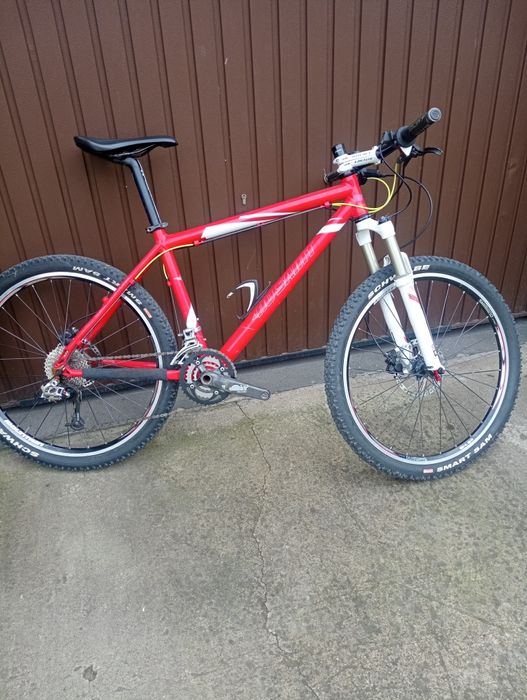 Rower no Saint na osprzęcie Sram 26