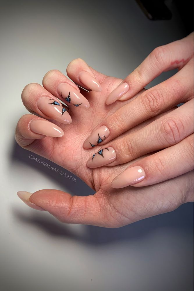Manicure hybrydowy / przedłużanie żelem
