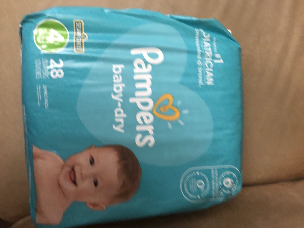 Подгузники Pampers Baby-Dry 4