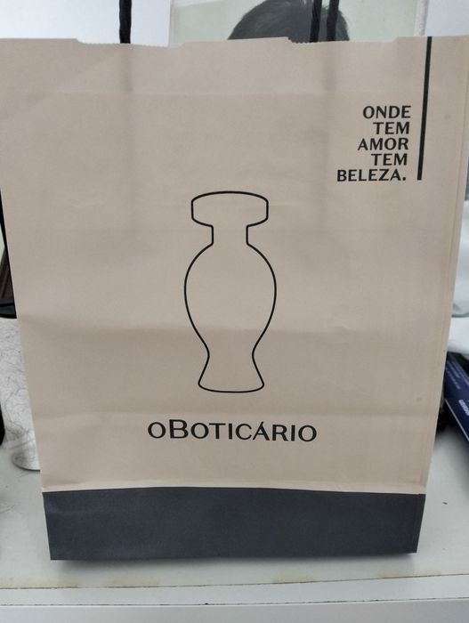 Perfume the blend cardamom