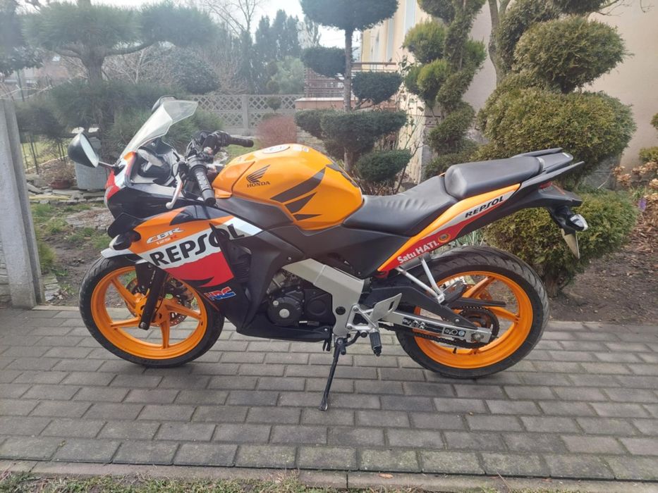 Honda CBR 125R  jc50 kat A1/B