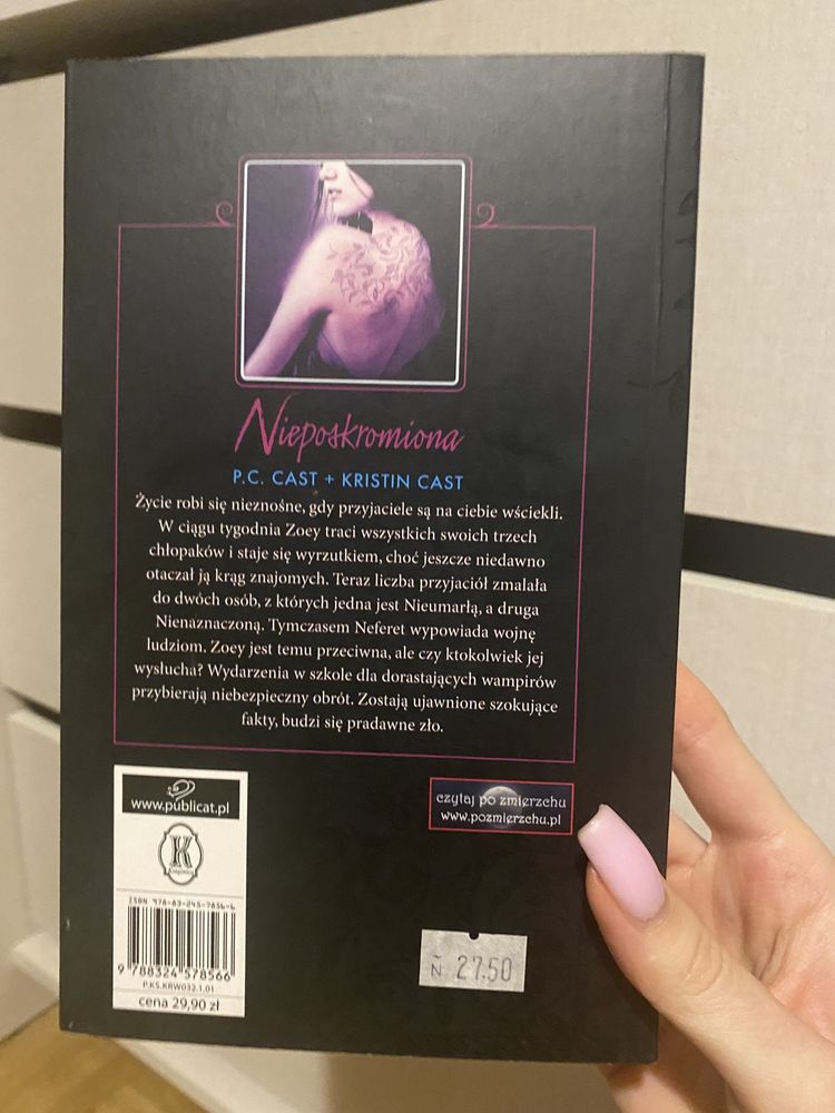 Książka „Nieposkromiona” Dom Nocy