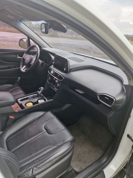 Hyundai Santa Fe  2.0