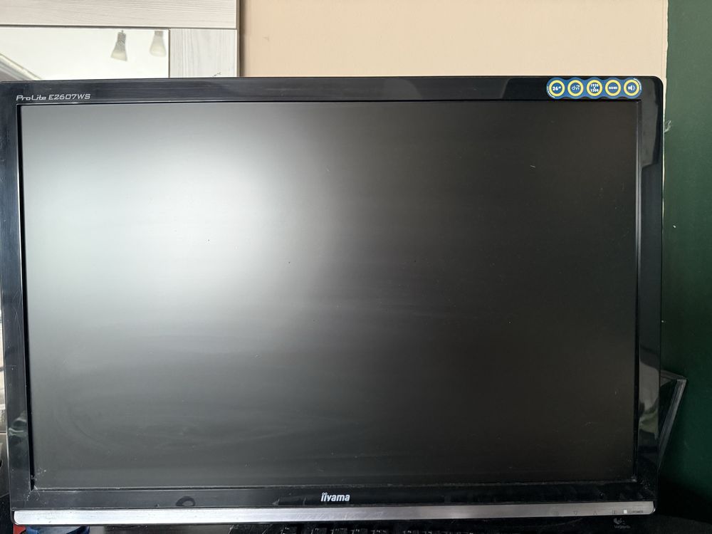 Monitor iiyama 26”