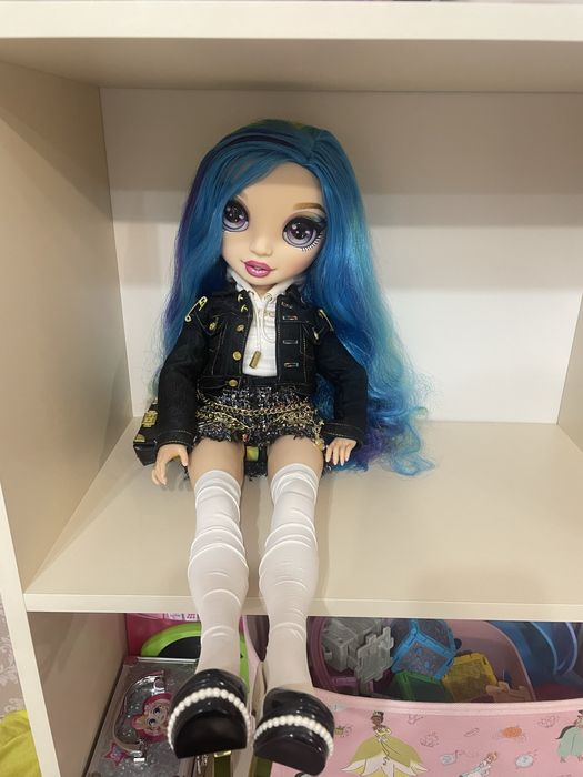 Велика лялька Rainbow high