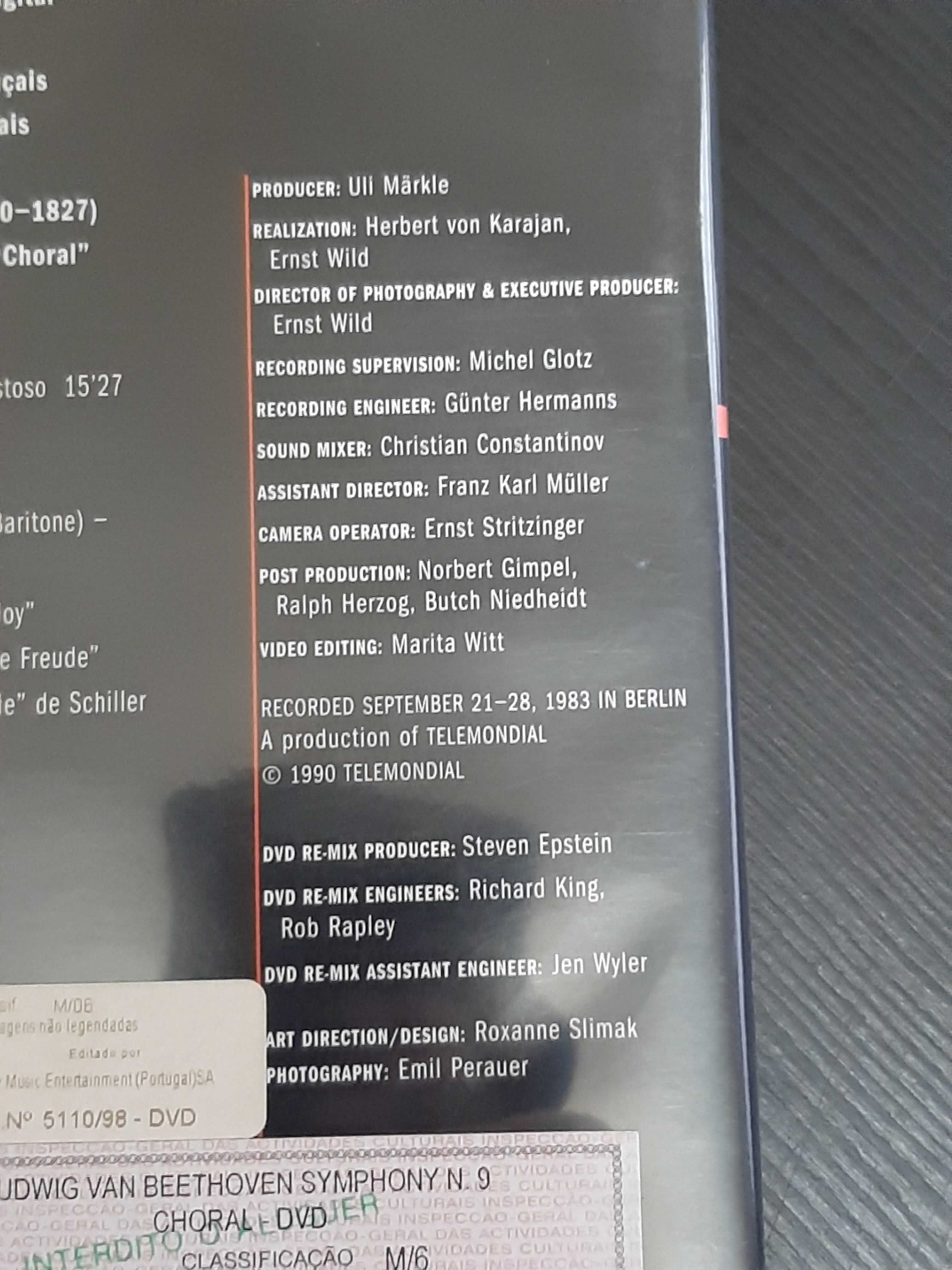 Beethoven: 9ª Sinfonia: Coral - Karajan, Berliner Philarmo, 1983 - DVD