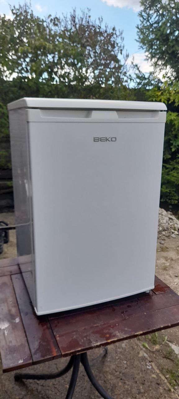 Холодильник BEKO