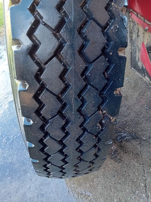 Opona 10.00 r 20