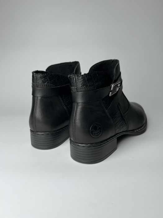 42р. Шкіряні жіночі черевики Rieker Німеччина